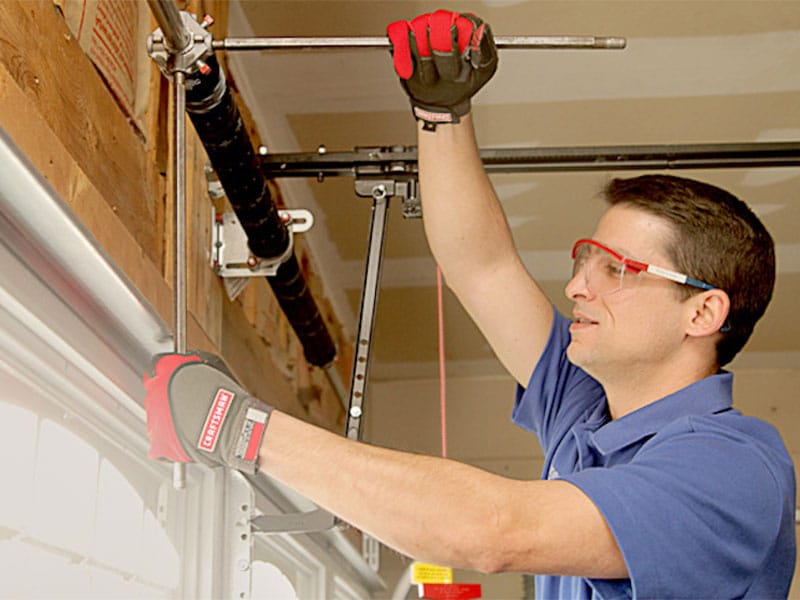 Why Does Chamberlain Garage Door Opener Stop Closing?