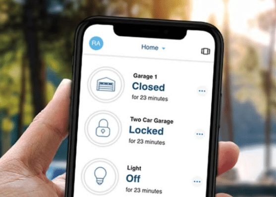 Opening and closing garage door using a smartphone